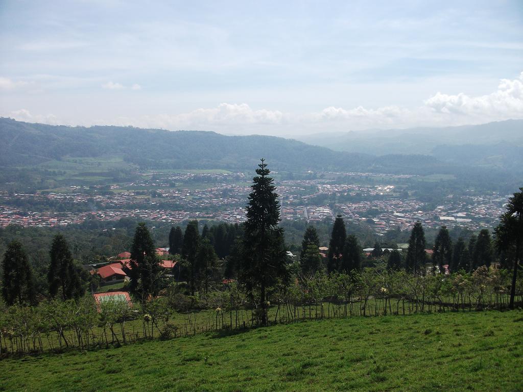 Green Mountain And Lodge Турриальба Экстерьер фото
